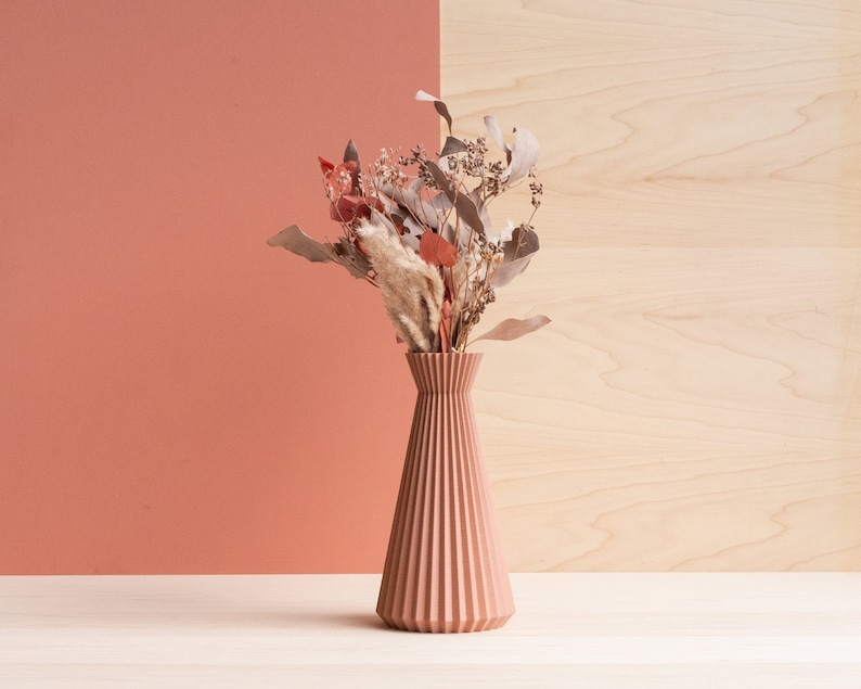 Terracotta vase ISHI Dried flowers Original gift for her image 1