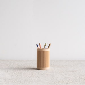 Pen holder Japan / Desk organizer printed in wood / Original gift her or him Natural wood