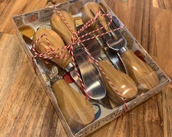 Six Piece Cheese Knives Set