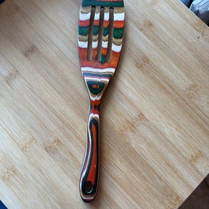 Long Spatula 

Measures 12 x 3Inches