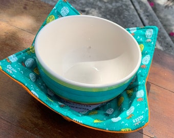 Microwave Bowl Cozy, microwave, crafted, handmade, dorm student life, hot soups and stews, oatmeal, heat up