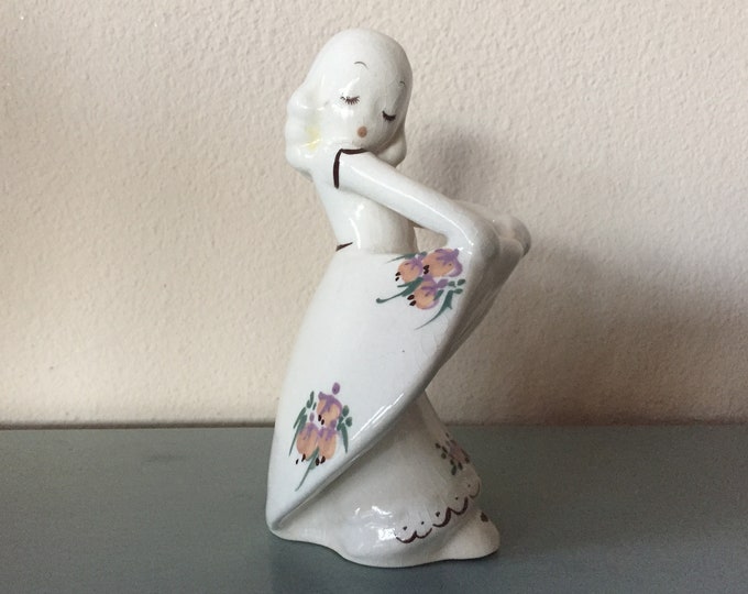 Vintage Delee Art Pottery Girl Figurine/bud Vase Vintage California