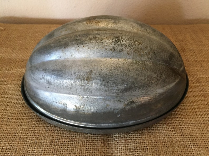 Vintage Rowoco Portugal Tin Melon Mold Vintage Metal Etsy