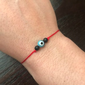 Azabache ojito bracelet