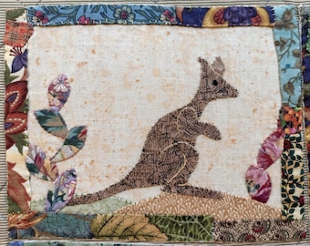 Australian Kangaroo, Applique Slow Stitching PDF Digital Paper Pattern