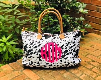 Monogrammed Mommy Hospital Bag-Maternity Bag-Mommy Overnight Bag-Mommy Weekender Bag-Baby Shower Gift-Pregnancy Bag-New Mom Gift-Mom Bag