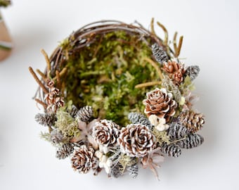 Winter Cone Bird's Nest: Christmas Table Decoration (6")