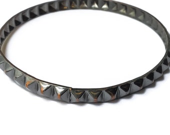 Thin Black Metal Spiked Bangle Bracelet Gunmetal - vintage black bangle bracelet, thin bracelet bangle, thin gunmetal bangle bracelet