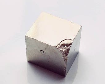 High Quality Pyrite Cube - gorgeous pyrite cube, cubic pyrite mineral, rough pyrite, fool's gold, small pyrite cube, cubic stones