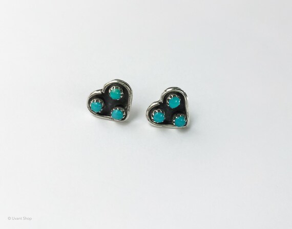 Turquoise Heart Stud Earrings -1970s jewelry, Zun… - image 2