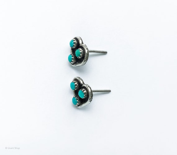 Turquoise Heart Stud Earrings -1970s jewelry, Zun… - image 5