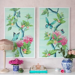 Set di due stampe artistiche di farfalle blu di Lucy ed Ella / Stampa artistica botanica da parete / Pannelli chinoiserie / Poster con stampa artistica vintage / Stampa artistica