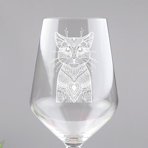 Cat Lover Wine Glass, Engraved Personalised Cat Wine Glass Valentine Gift For Her, Cat Lady Wine Glass Gift, Cat Gift For Sister Cat Lover