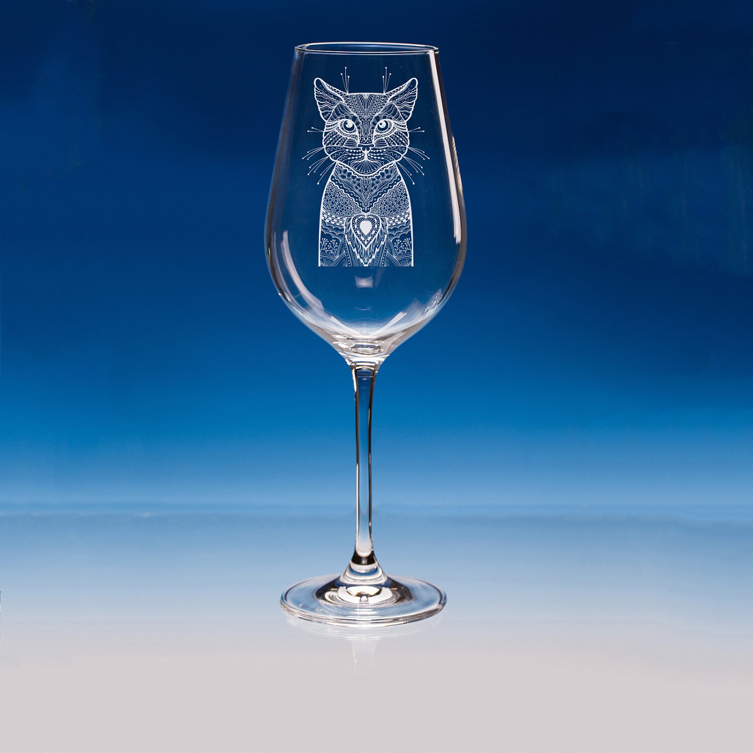 Persian Cat Wine Glass with complimentary personalization - Design Imagery  Engraving