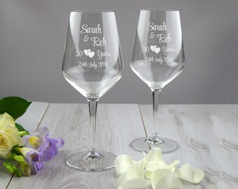 30th Pearl Wedding Anniversary Gift – Personalised Engraved Glass Plaque (Clear Cut)