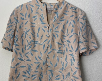 Adrianna Papell short sleeved silk blazer size 12