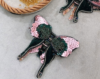 Butterflies Embroidery kit, velvet butterflies, stumpwork embroidery, sequins, online class, Martín Bordador