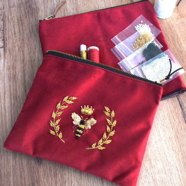 Queen bee Bag, Online Classes, Velvet and Goldwork kit, Martín Bordador, red purse, clutch,