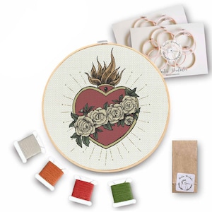 Embroidery Heart Flower, Mini kits, Hearts, mini embroidery kit, beginner embroidery, illustration, embroidery, red heart