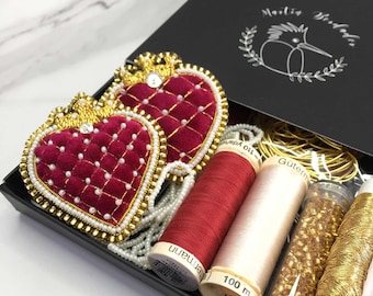 Heart Goldwork Brooch Embroidery kit, Martín Embroider, Hand Beading embroidery kit, diy embroidery kit, Goldwork, sequins, online class