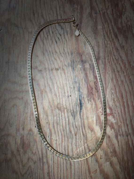 Vintage Avon Simple Gold Chain Necklace