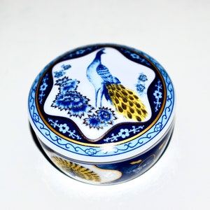 Vintage klein sieradendoosje Delprado vintage porseleinen cadeaudoosje