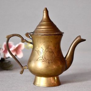 Vintage Small Bronze Teapot Home Decor Decorative Bronze Tea Kettle Oriental Decor Table Decor