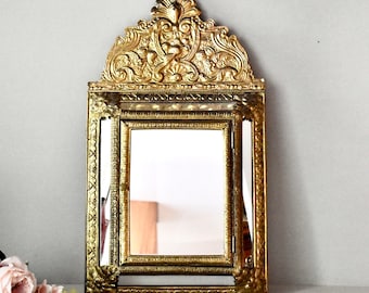 Espejos de pared antiguos de latón de principios del siglo XX con marco ajustable, espejo decorativo para tocador.