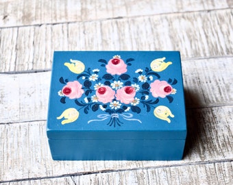 Vintage Wooden Jewelry box Trinket box Jewelry Case Bohemian Home Decor Hand Painted Flowers