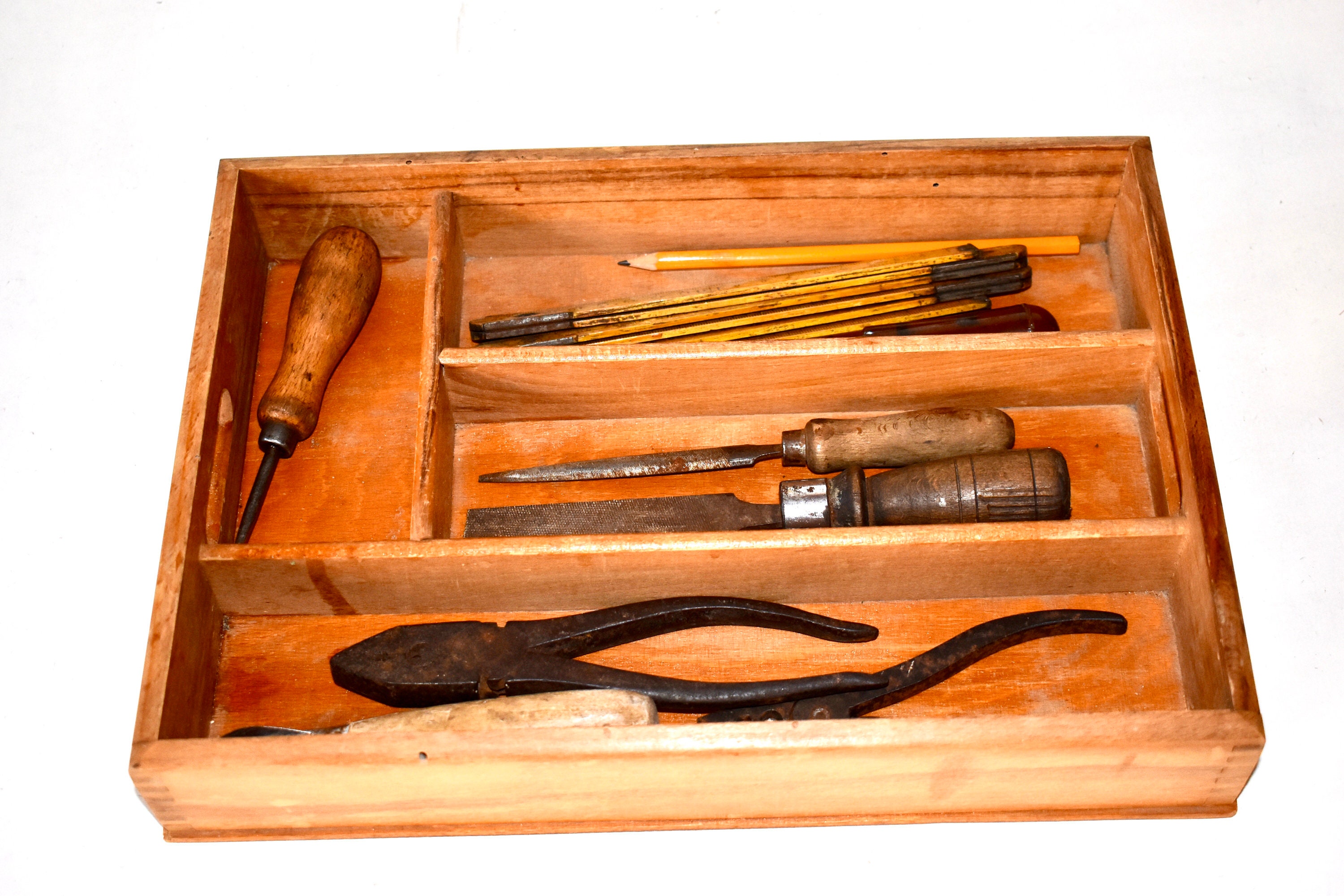 Barn Wood Tool Box – Simple Pleasures ~ Bountiful Treasures