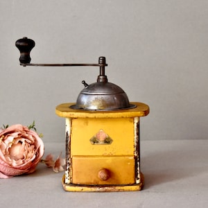 Vintage Wooden Coffee Grinder Spices Mill Home Decor Rustic Decor