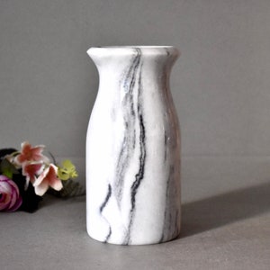 Vases en marbre vintage, décoration rétro, décoration d'intérieur, vases en marbre blanc
