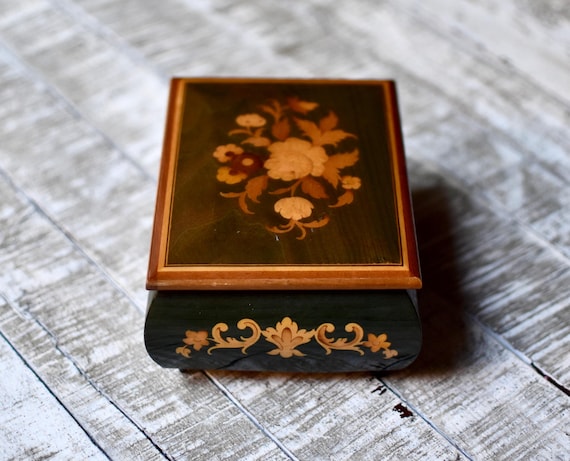 木製ミュージカルBOX アクセサリーケース ジュエリーボックス 収納