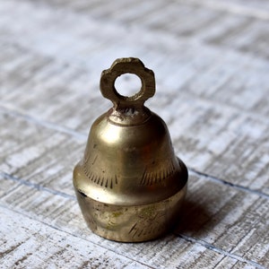 Vintage Small Bronze Bell Retro Brass Bell Home Decor