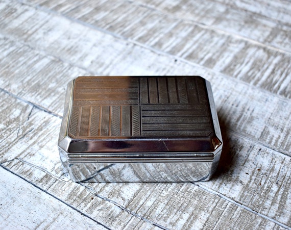 always smelling cigarette smoke Best Incense & Smudge to Hide Cigarette Odors Naturally