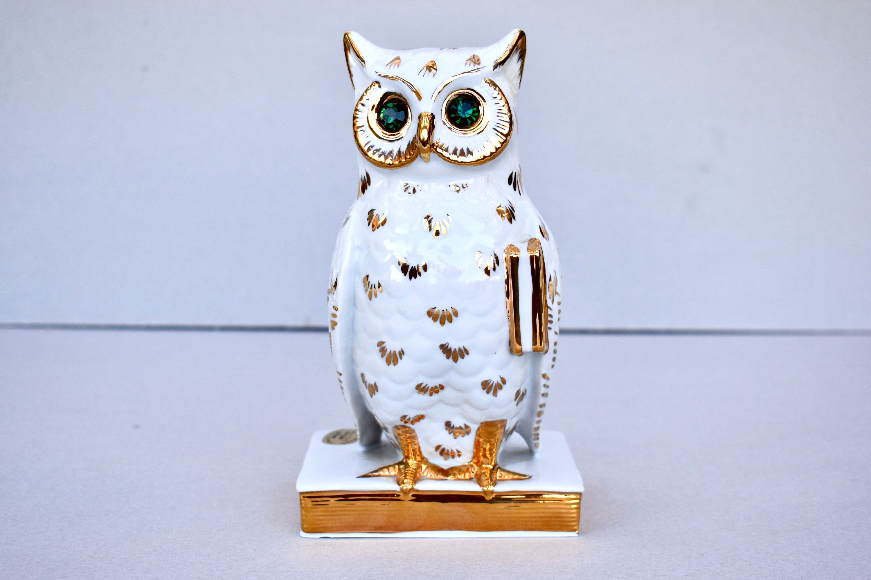 カポディモンテ　capodimonteスワロフスキーふくろう置物 Vintage Capodimonte Porcelain Figurine Owl Swarovski Stones Gild