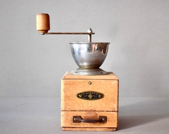 Vintage Belgium Wooden Coffee Grinder Klavertje Spices Mill Home Decor Rustic Decor