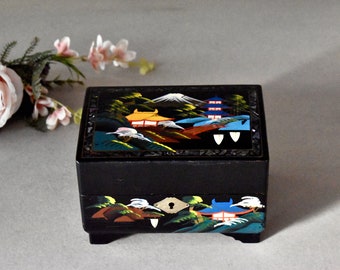 Vintage Wooden Japan Black Lacquer Jewelry Musical Mirror Jewelry Box