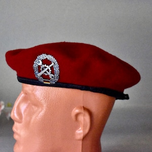 Vintage German Army Barrett Hat Red Wool Military Hat Engineering Troops Hat