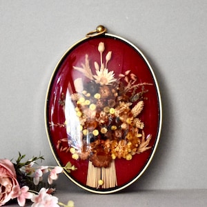 Vintage Herbarium Dried Flowers Gilded Frame Home Decor Vintage Wall Hanging