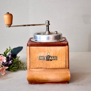 Vintage West Europe Wooden Coffee Grinder Spices Mill Home Decor Rustic Decor