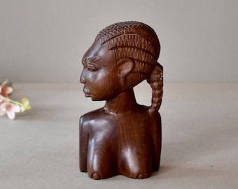 重厚なエキゾチックな木材で作られたヴィンテージアフリカンフィギュア