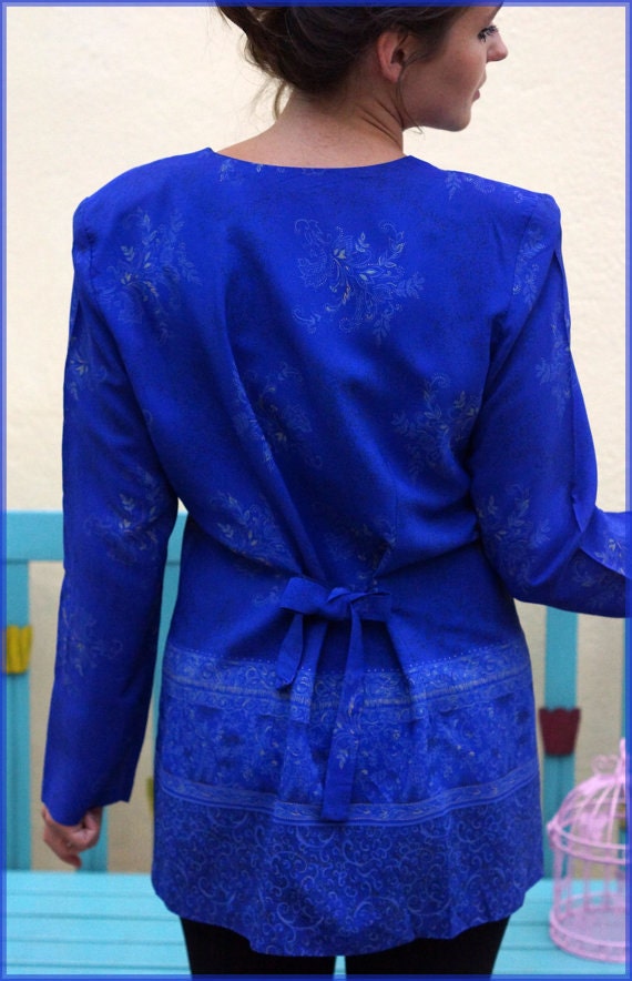 Beautiful Vintage Ladies royal blue suit jacket with … Gem