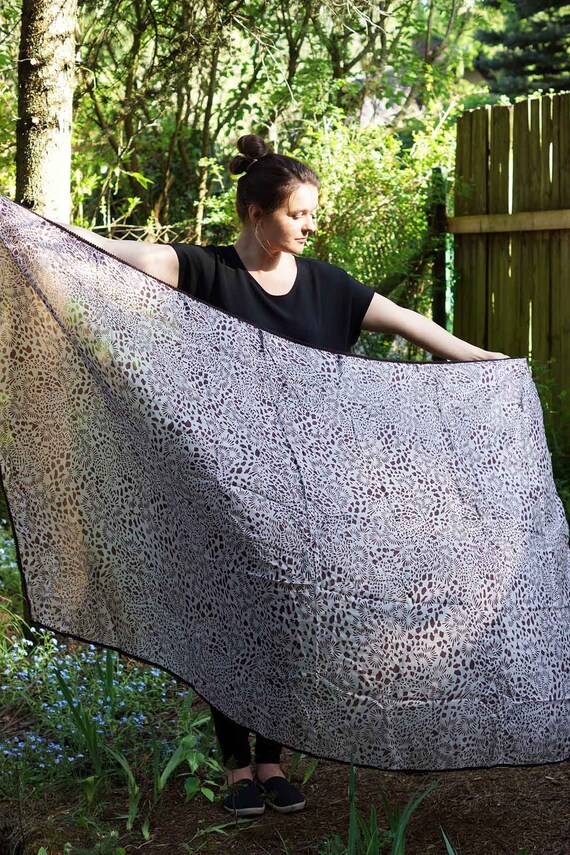Vintage silk scarf, silk shawl, 100% silk, very bi