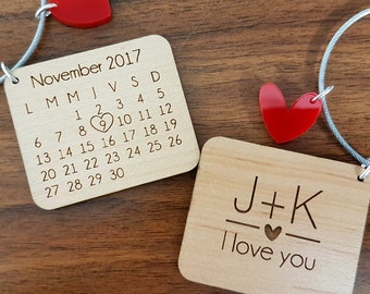 Calendar Keychain, Anniversary Keychain, Anniversary Gift, Couple Keychain, Boyfriend Gift, Hubby Gift, Gifts for Him, Personalized Keychain