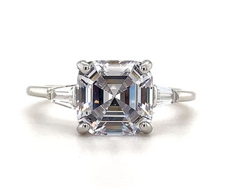 Bague de fiançailles Art déco en argent sterling moissanite taille Asscher, pierres latérales baguette