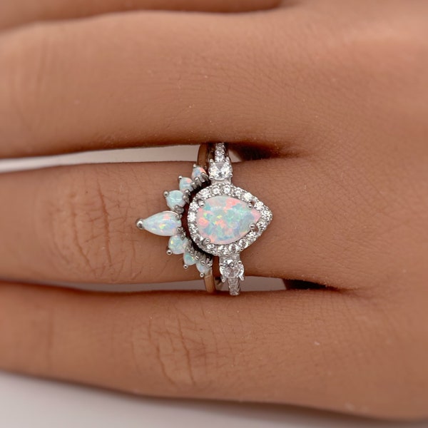 Opal Engagement Ring Set, Art Deco Fitted Opal Ring Set, Opal Bridal Set, Wedding Ring Opal Band, Pear Opal Ring