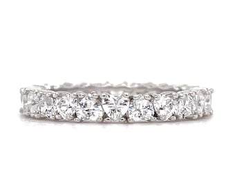 Bague d'éternité diamant coeur 4,50 carats, alliance éternité diamant simulé coeur, bague coeur empilable, bague coeur minimaliste / LOVELY