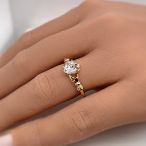 14k Claddagh Ring, Traditional Irish Ring, Irish Love Ring, Heart Engagement Ring