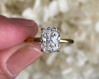 Bague de fiançailles allongée en moissanite taille coussin de 3,00 carats, bague de fiançailles solitaire longue en moissanite taille coussin, argent sterling avec vermeil